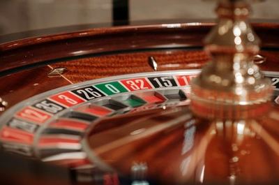 xì tố trực tuyến F8bet